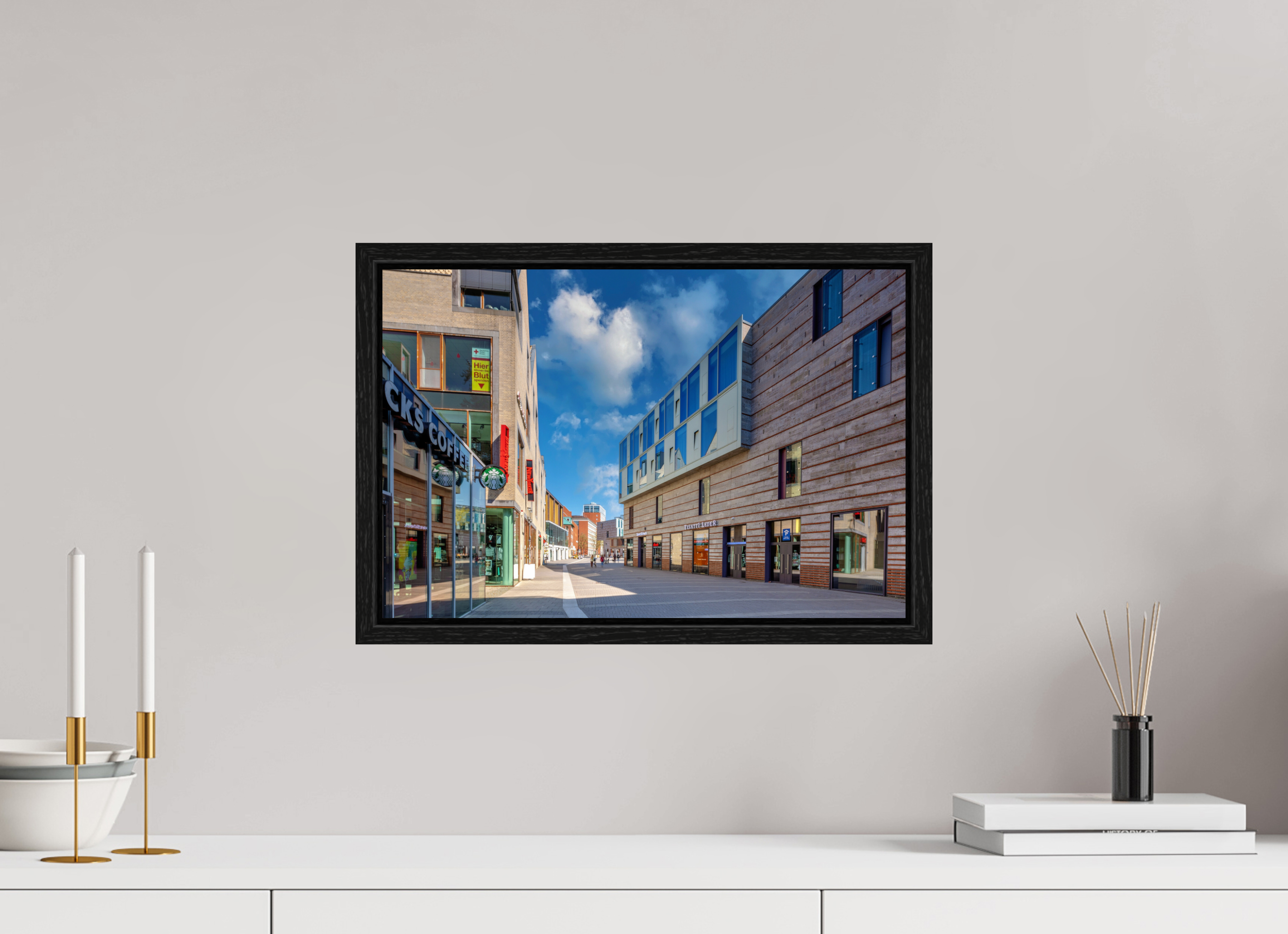 45 x 30 cm, Floater Frame Die Stubengasse