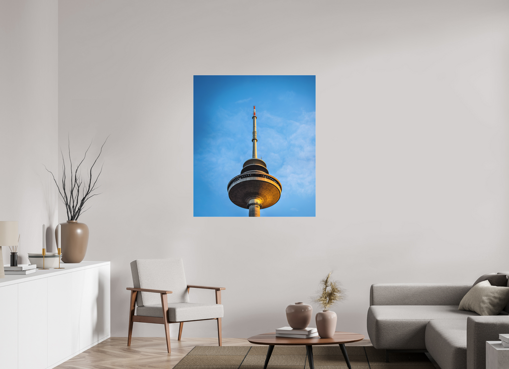 100 x 115,9 cm, Acrylglas Fine Art Pigmentdruck Der Fernsehturm - Die Spitze