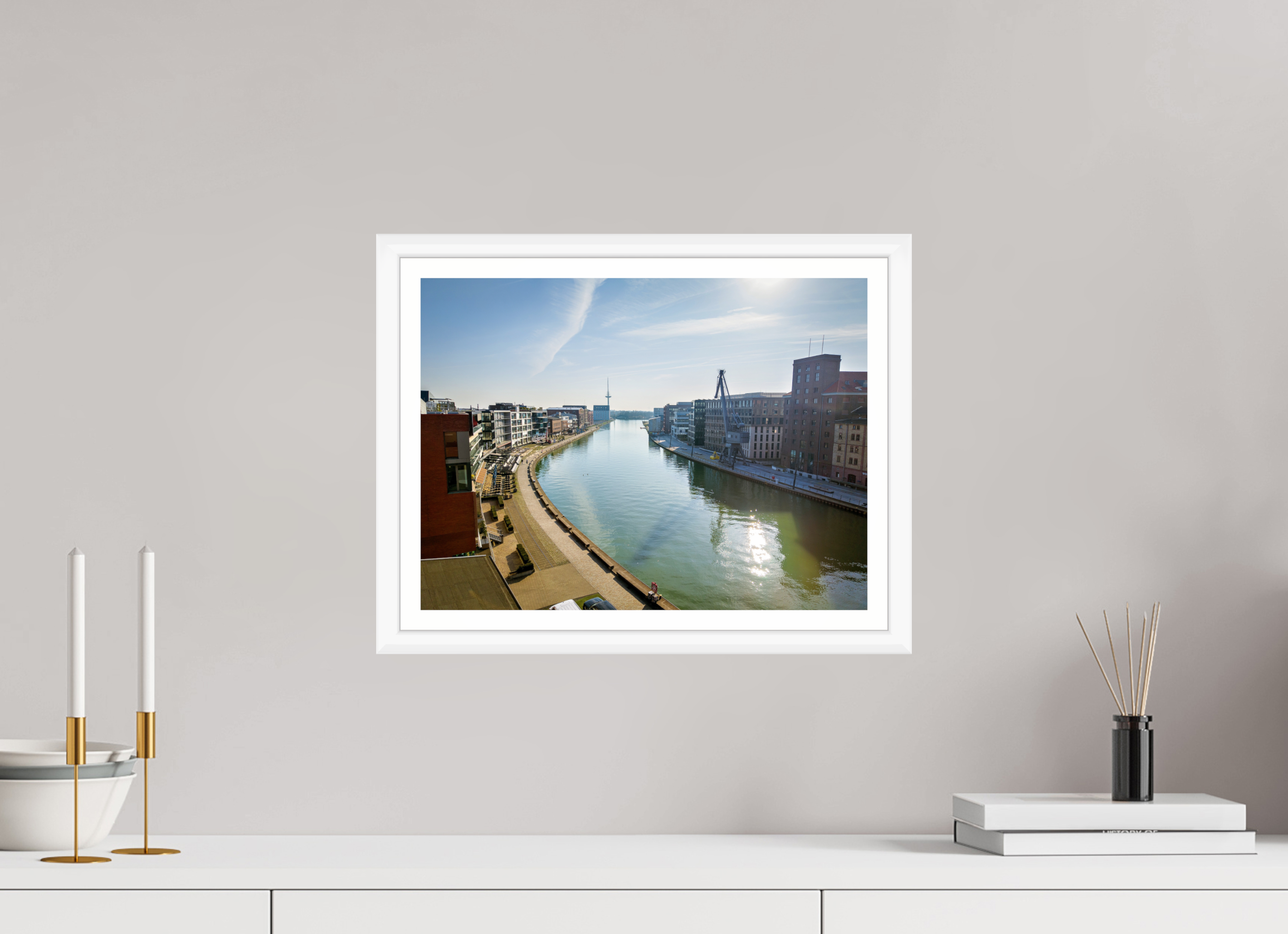 40 x 30 cm, Bern weiß und Rand Münster Hafen – Ruhe zwischen Stahl und Wasser