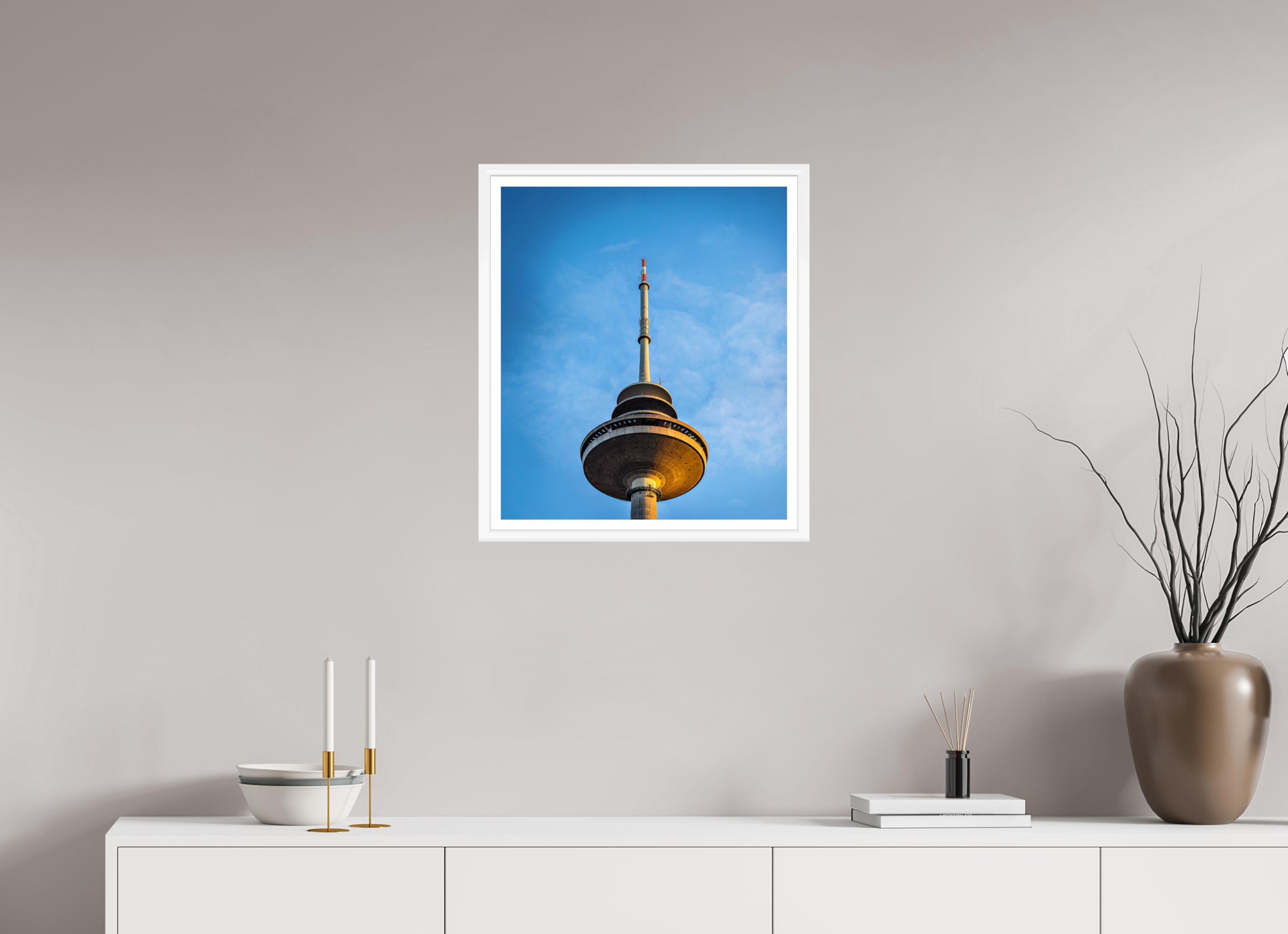 50 x 58 cm, Bern weiß und Rand Der Fernsehturm - Die Spitze
