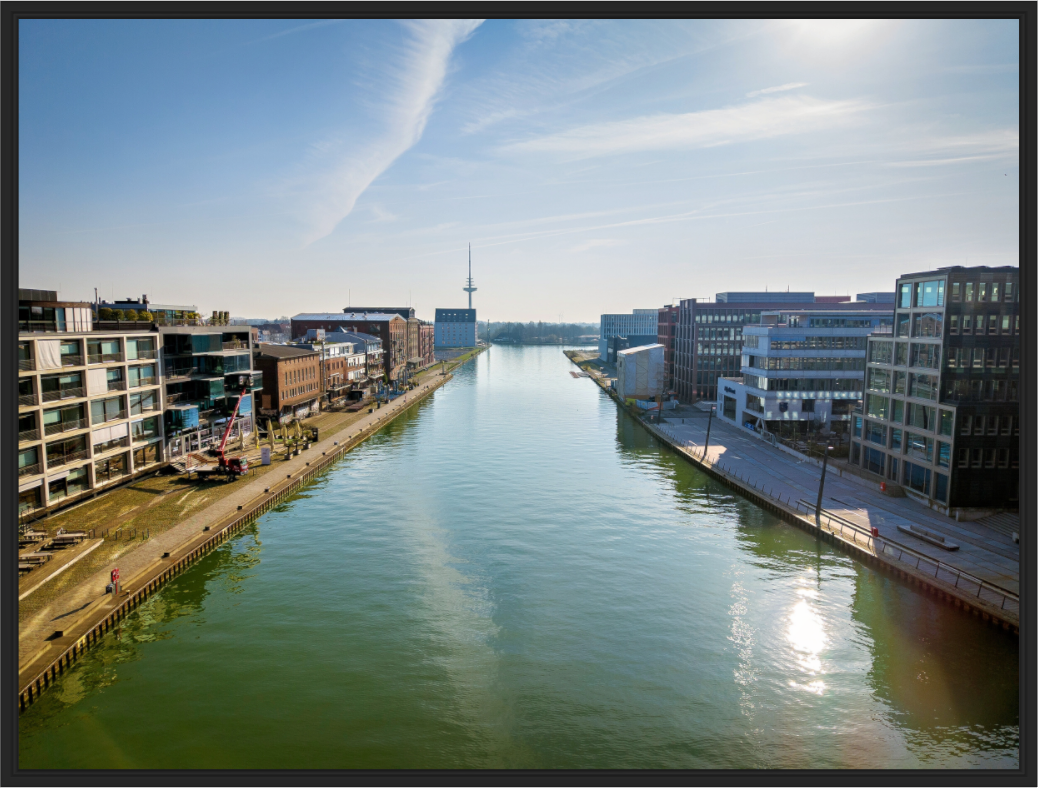 Main image Münster Hafen – Ruhe zwischen Stahl und Wasser