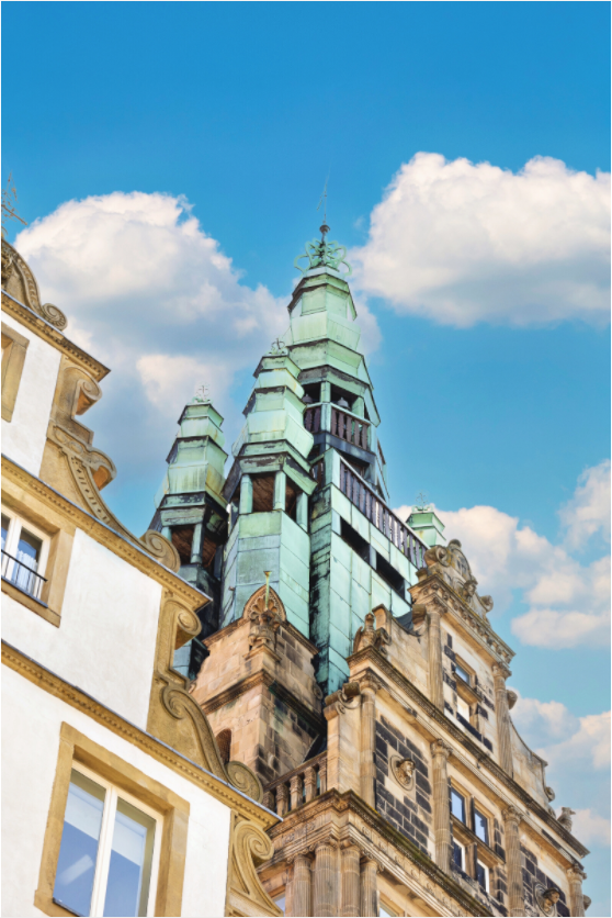 Main image Der Stadthausturm im Hochformat