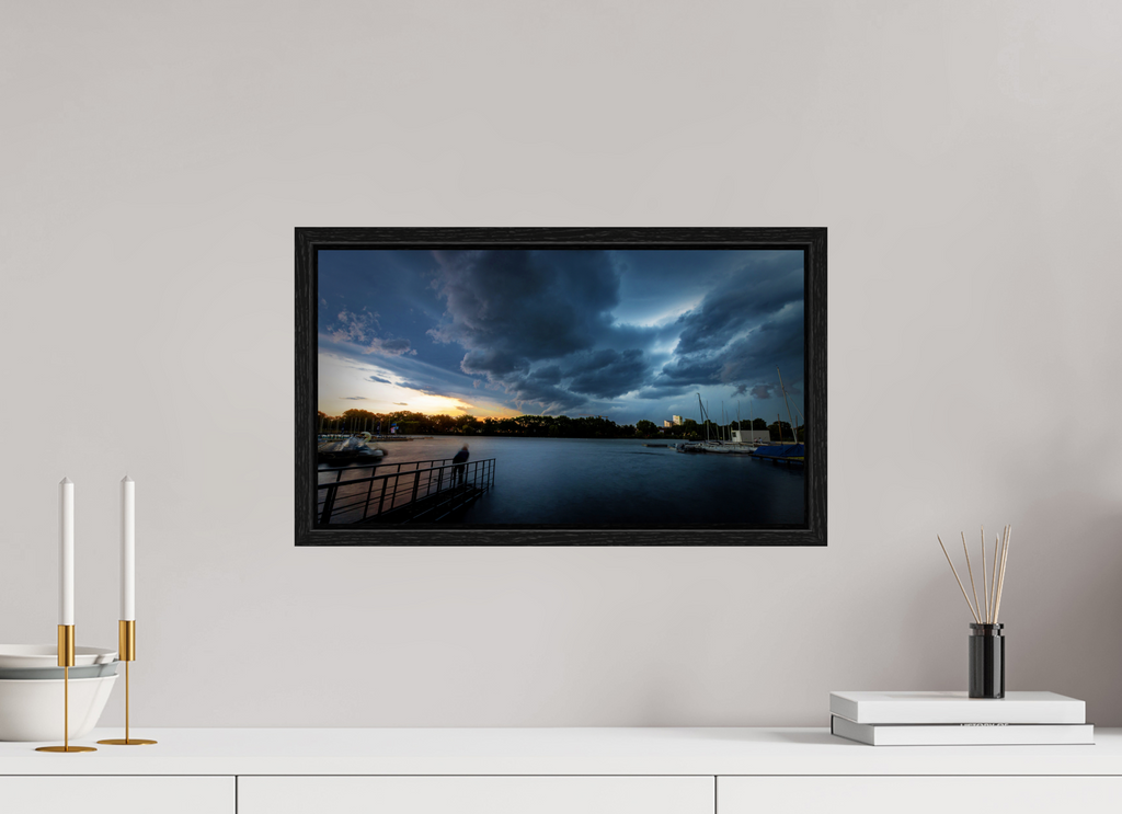 48 x 27 cm, Floater Frame Der Aasee im Gewitter