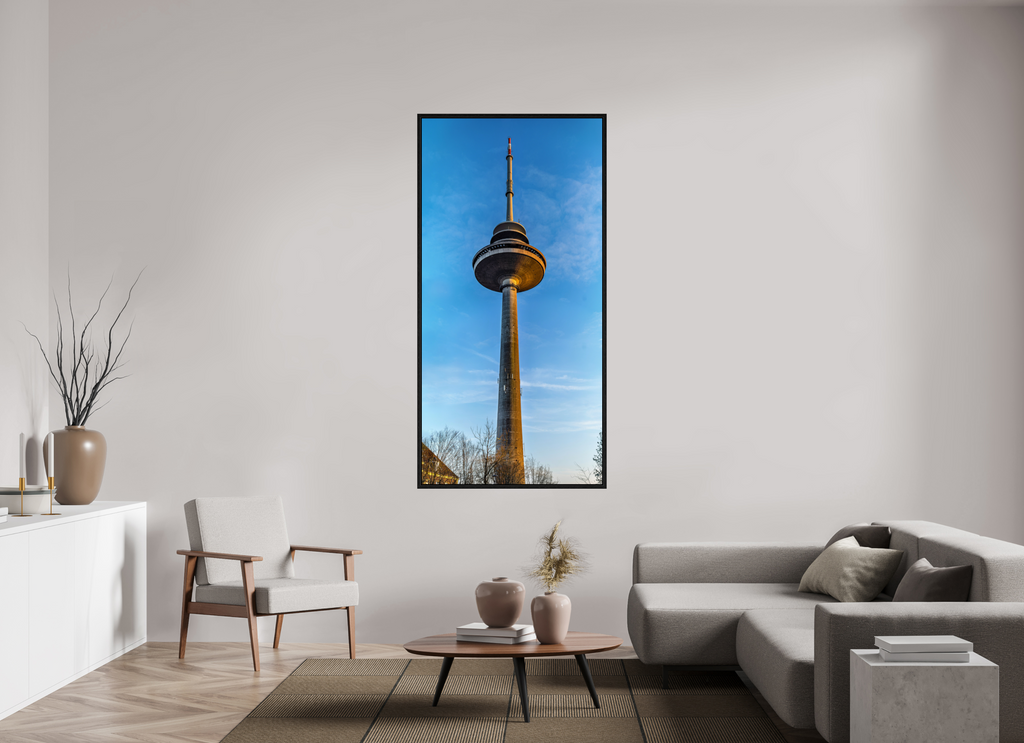 90 x 182,4 cm, Floater Frame Der Fernsehturm - ganz