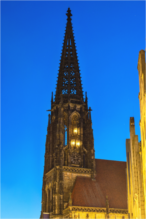 Main image Lambertikirche bei Nacht