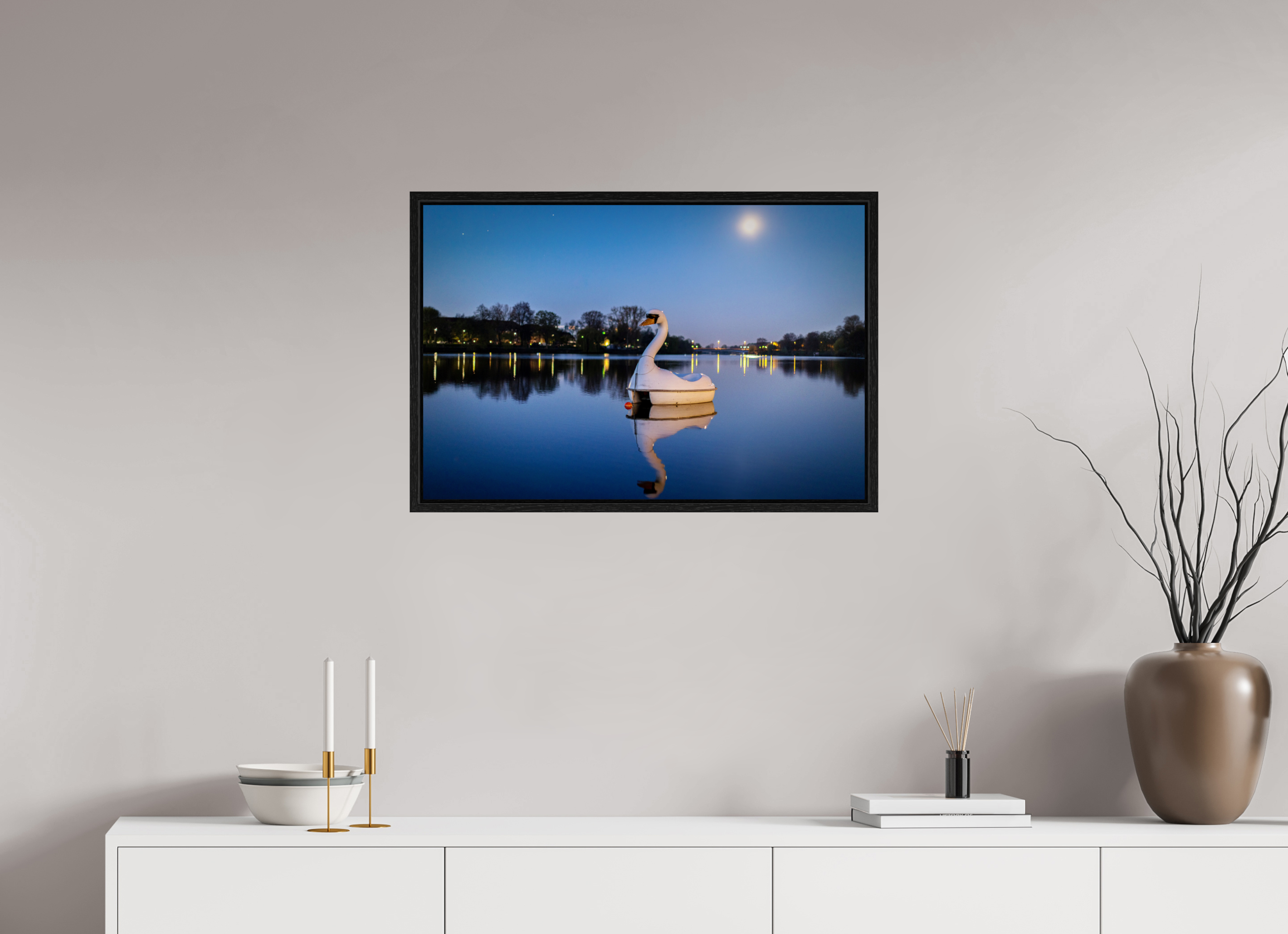 75 x 50 cm, Floater Frame Der Schwan