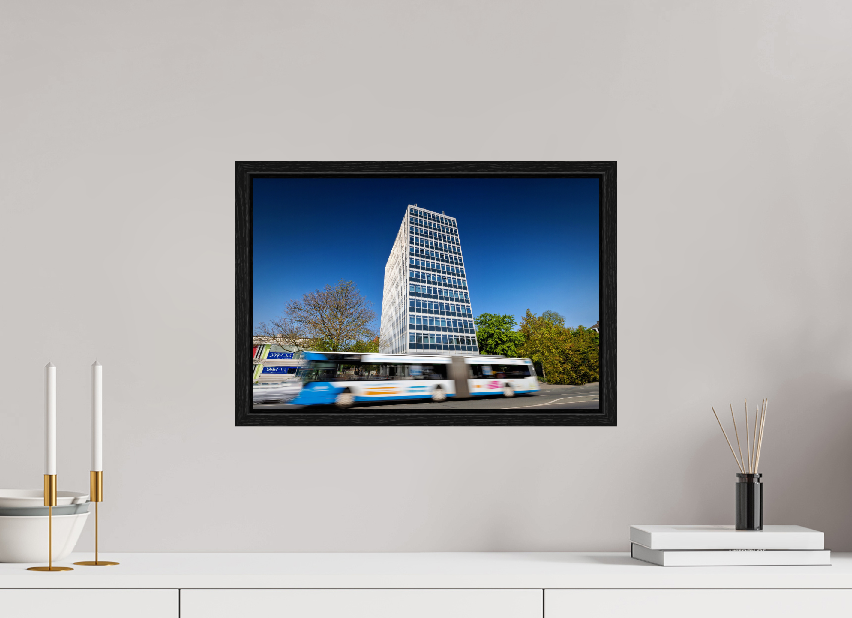 45 x 30 cm, Floater Frame Servatii mit Bus