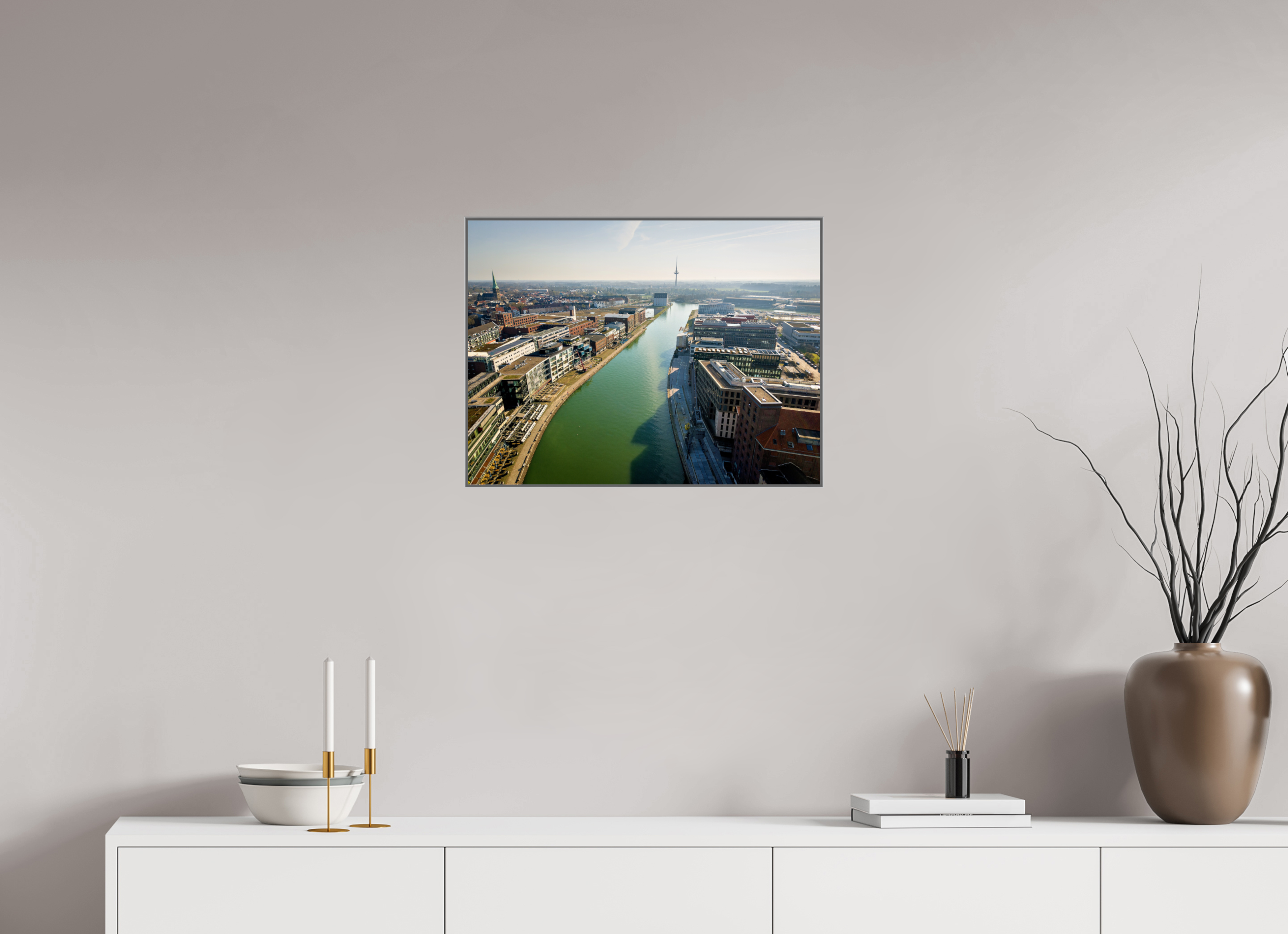 60 x 45 cm, Alurahmen 25mm Münster Hafen – Ruhe zwischen Stahl und Wasser