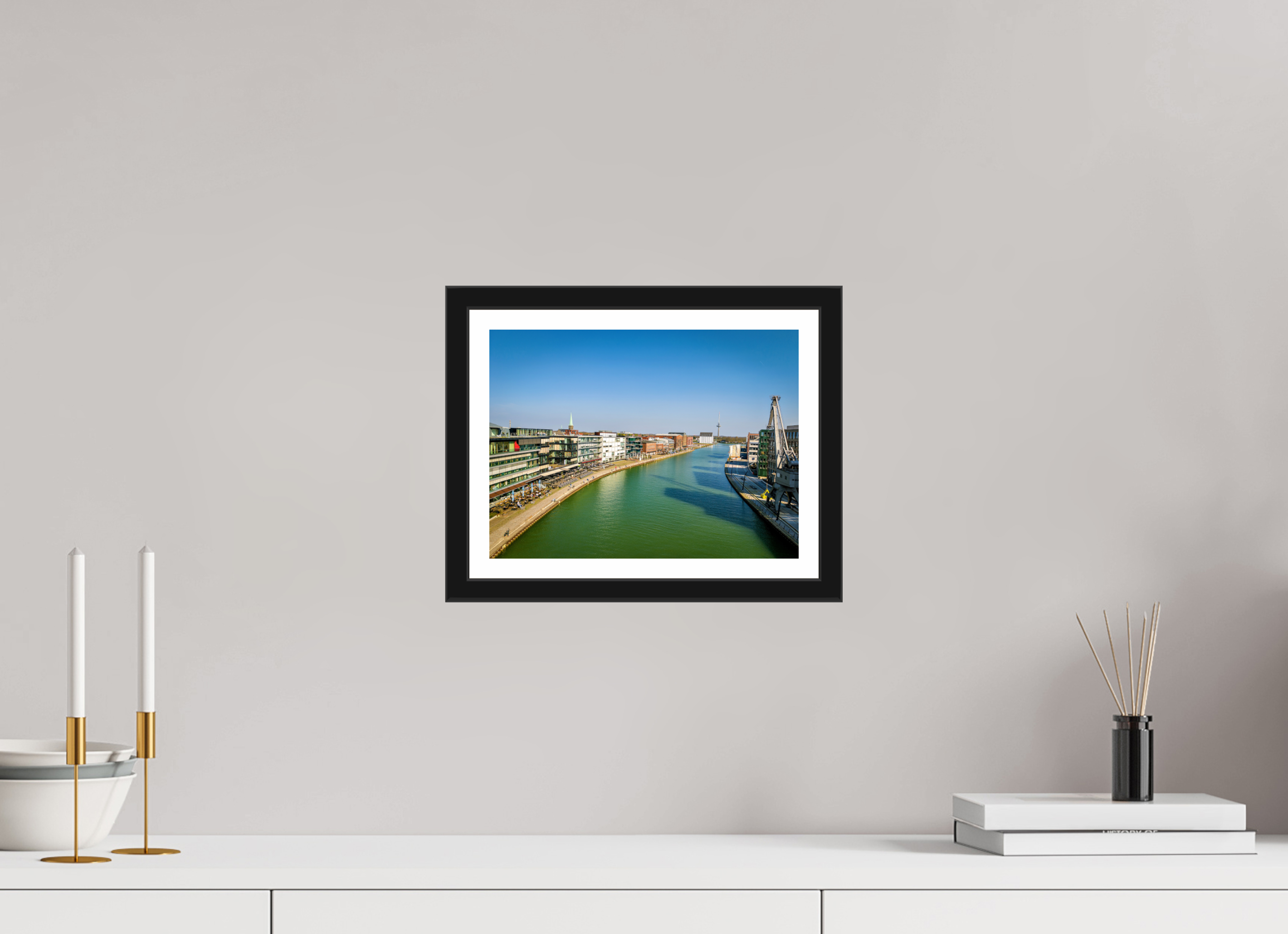 28 x 21 cm, Bern und Rand Münster Hafen – Ruhe zwischen Stahl und Wasser