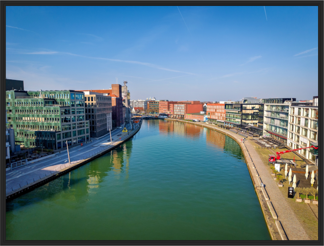 Main image Münster Hafen – Ruhe zwischen Stahl und Wasser