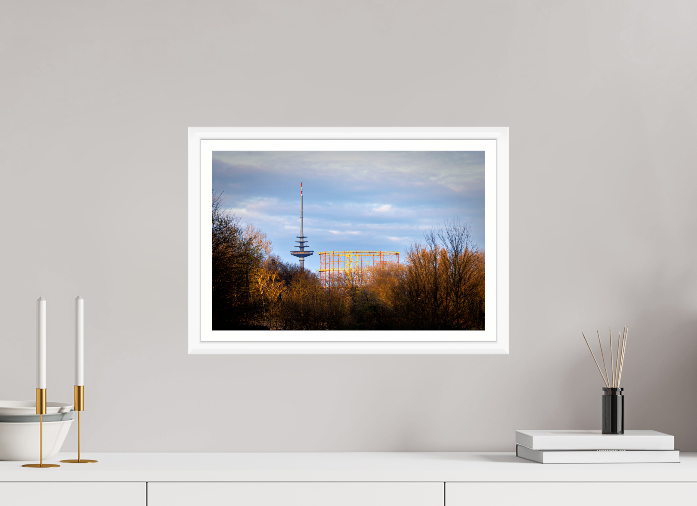 45 x 30 cm, Bern weiß und Rand Fernsehturm und Gasometer