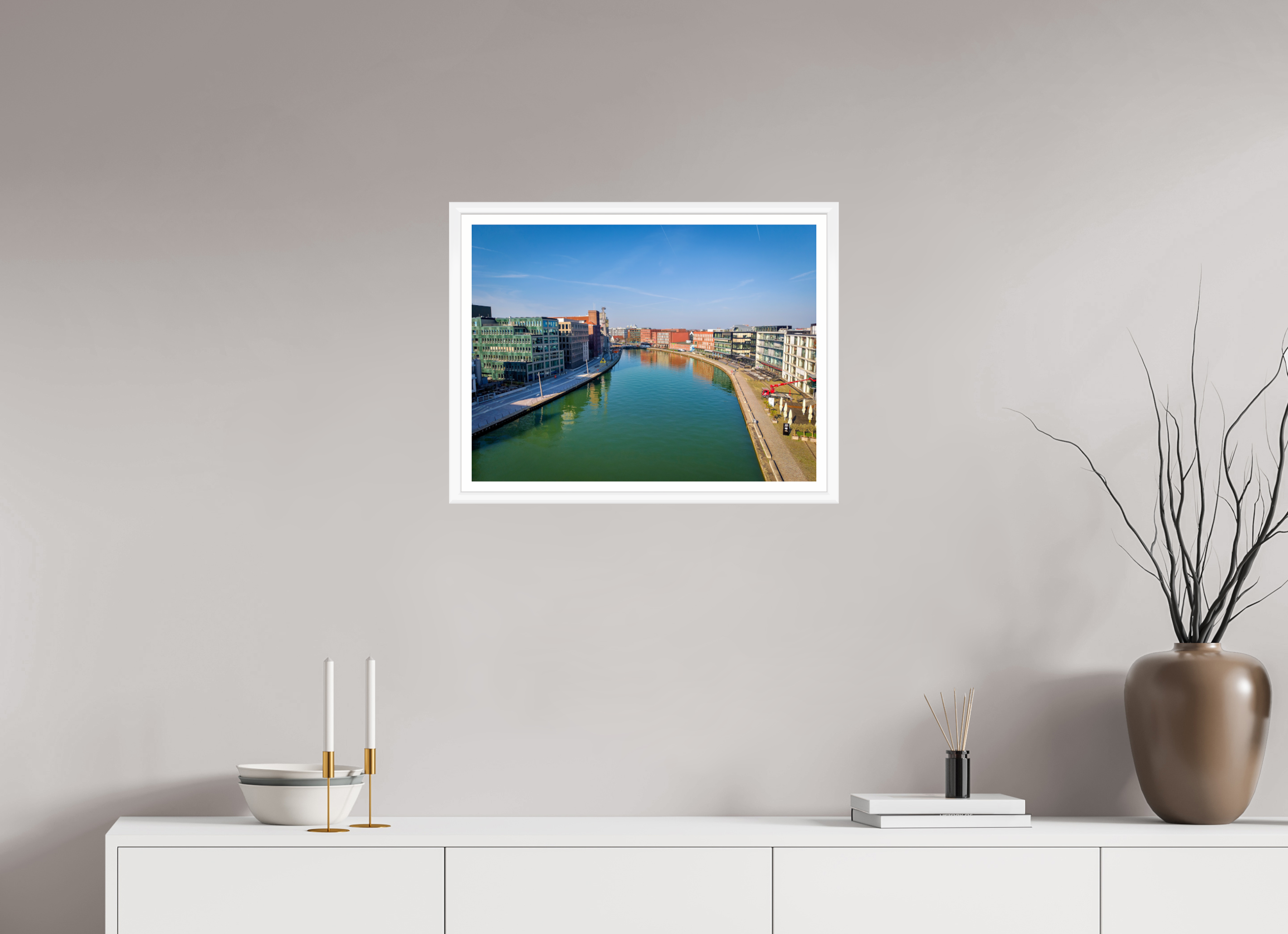 60 x 45 cm, Bern weiß und Rand Münster Hafen – Ruhe zwischen Stahl und Wasser