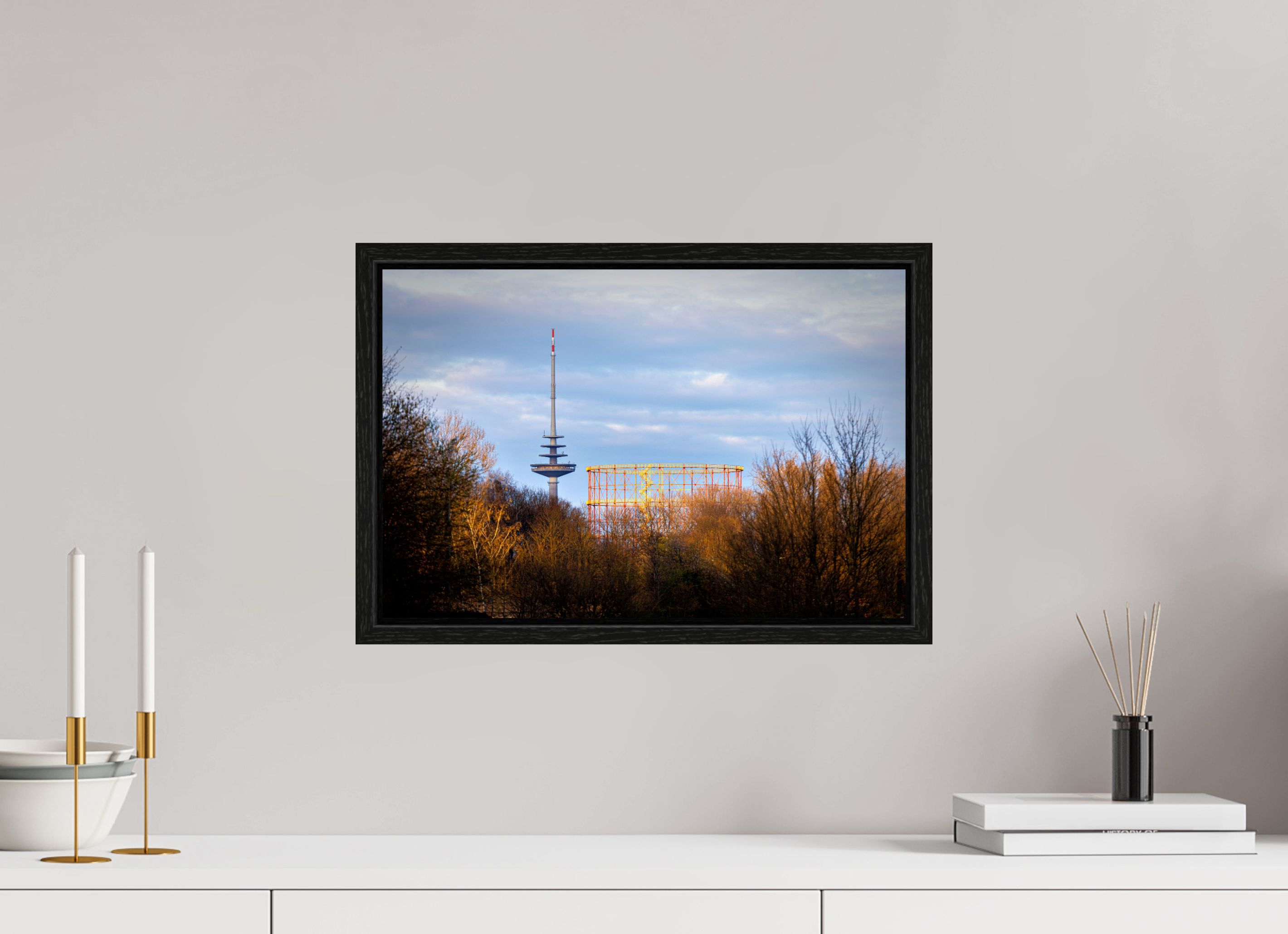 45 x 30 cm, Floater Frame Fernsehturm und Gasometer