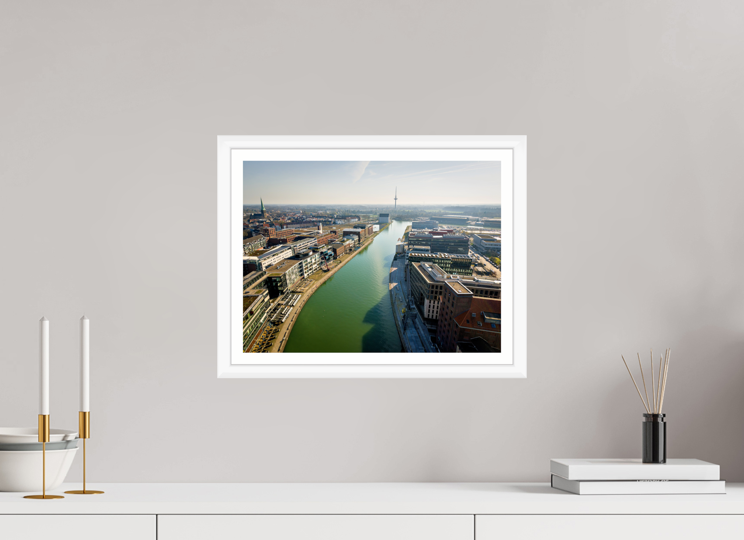 40 x 30 cm, Bern weiß und Rand Münster Hafen – Ruhe zwischen Stahl und Wasser