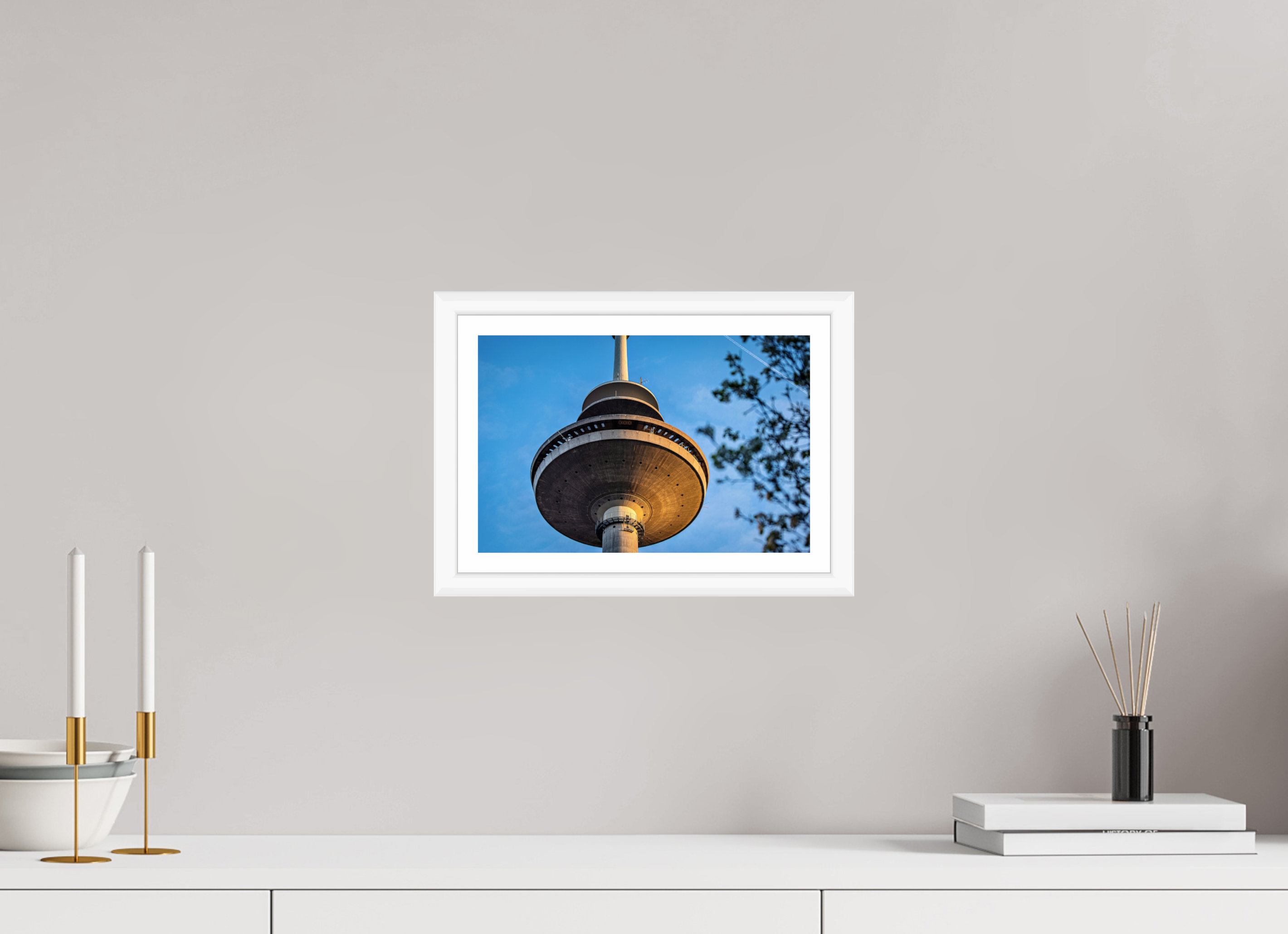 30 x 20 cm, Bern weiß und Rand Der Fernsehturm - Das UFO
